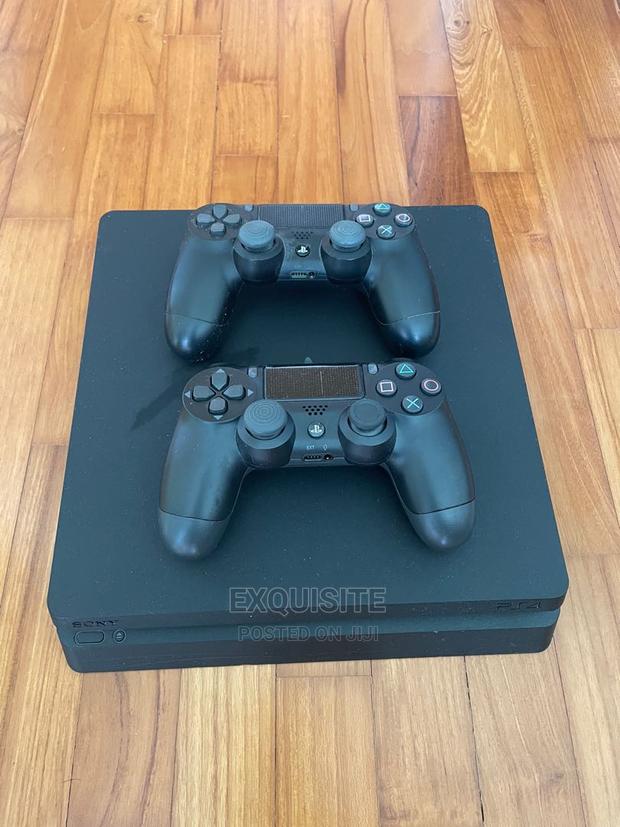 500gb Playstation 4 Slim EX-UK - thumbnail 3