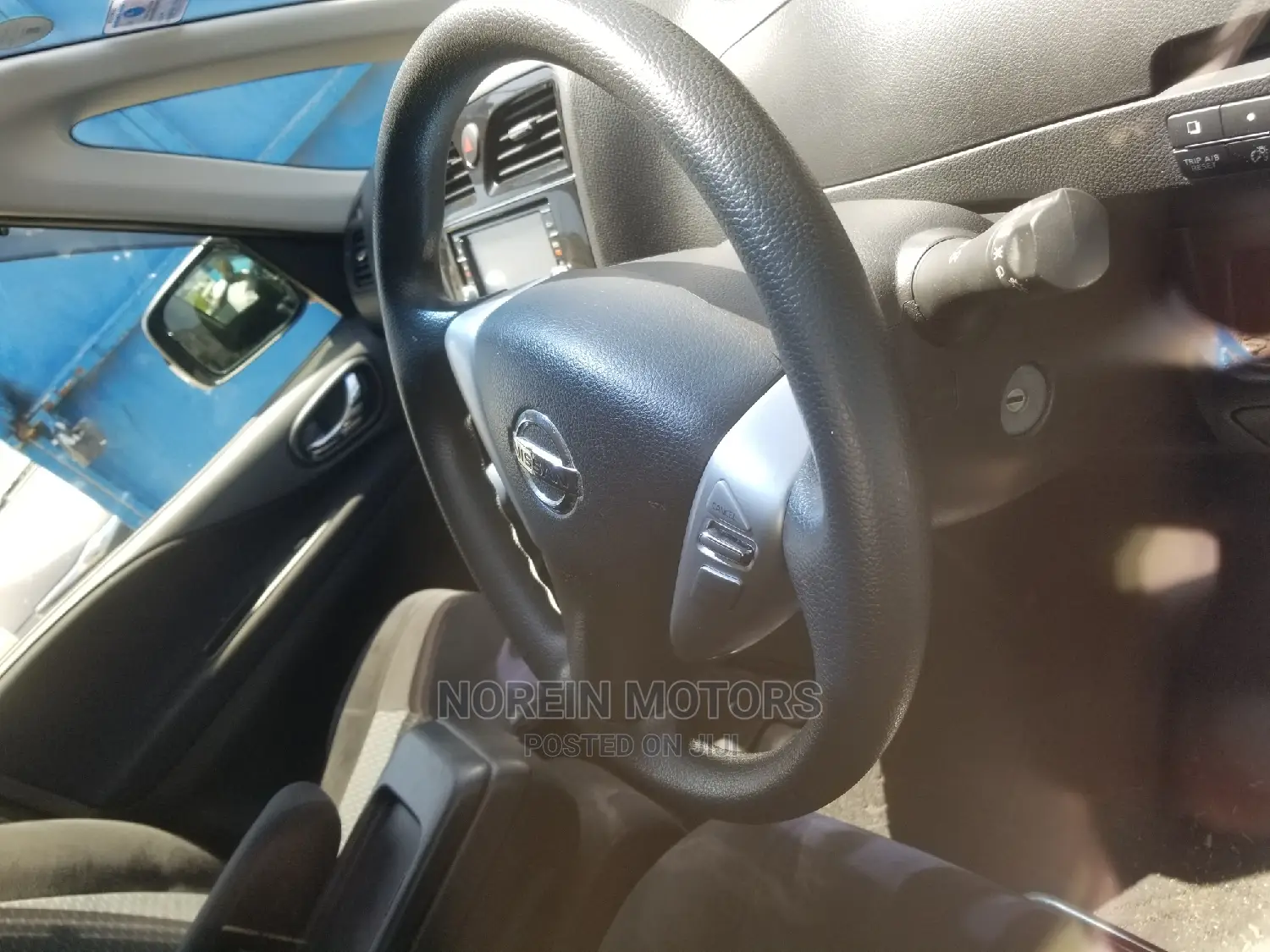 Nissan Serena 2015 Black