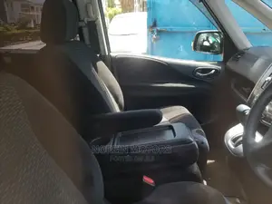 Nissan Serena 2015 Black