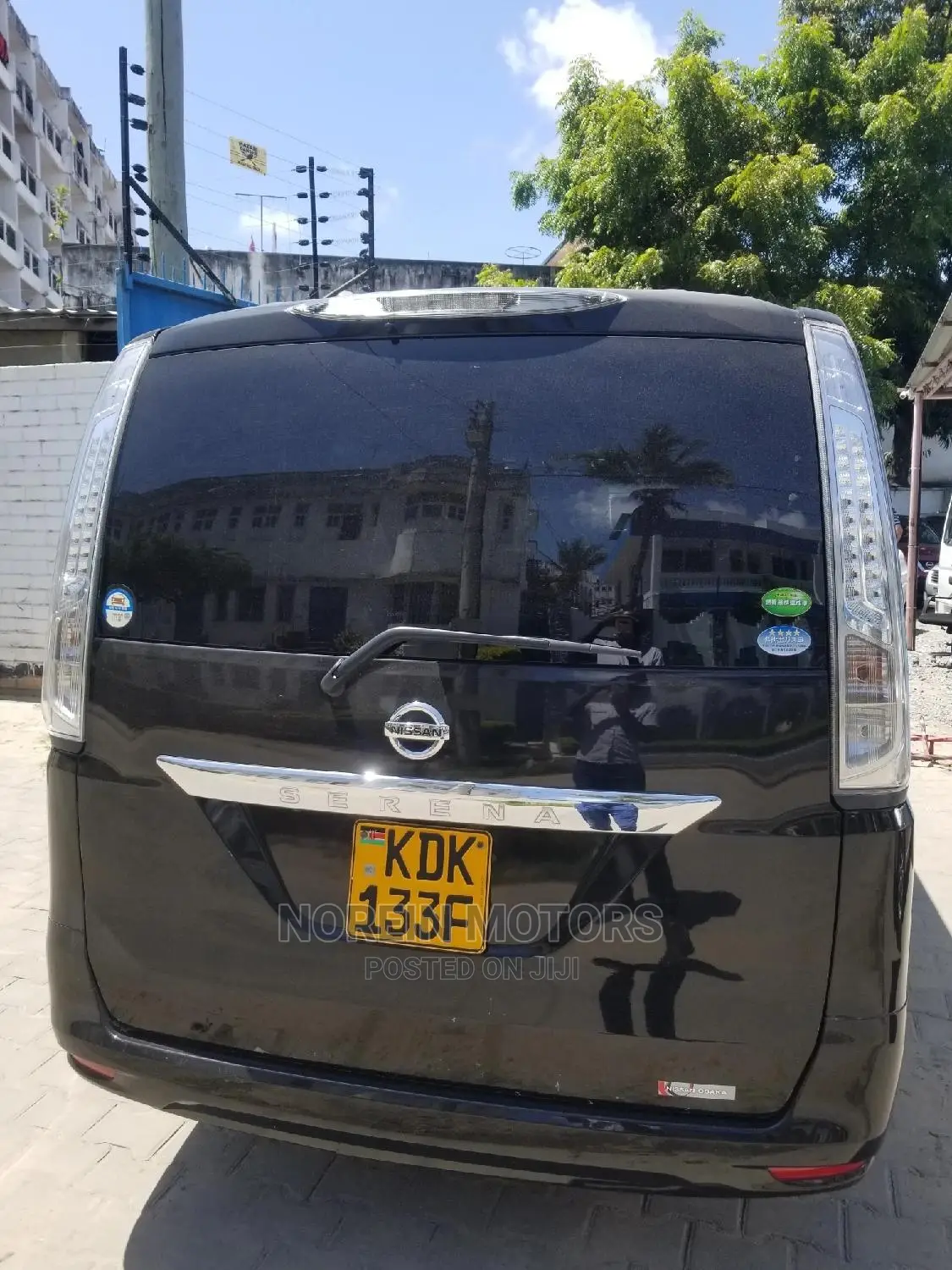 Nissan Serena 2015 Black