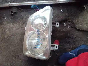 Toyota Cami Headlight