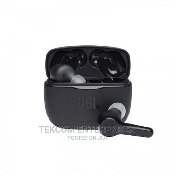 JBL Tune 215TWS Earbuds - main view