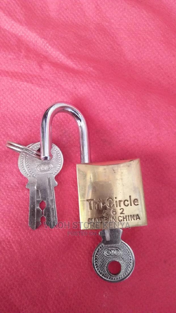 262 Original Tri-Circle Padlock - main view