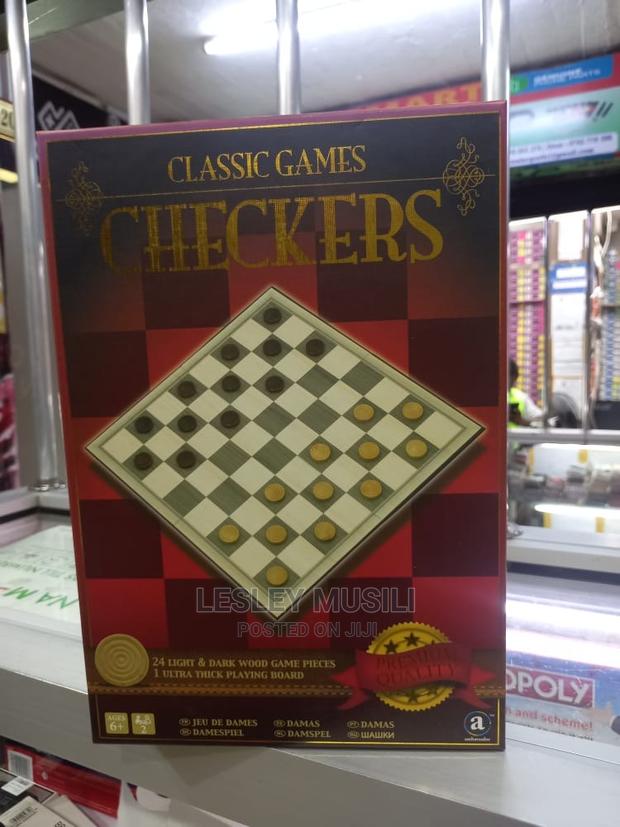 Checkers Game - main view