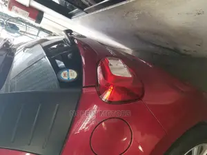 Toyota Passo 1.0 AWD 2015 Red