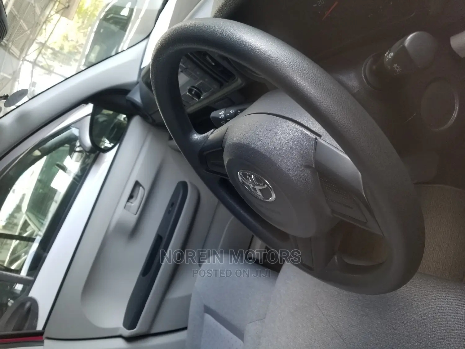 Toyota Passo 1.0 AWD 2015 Red