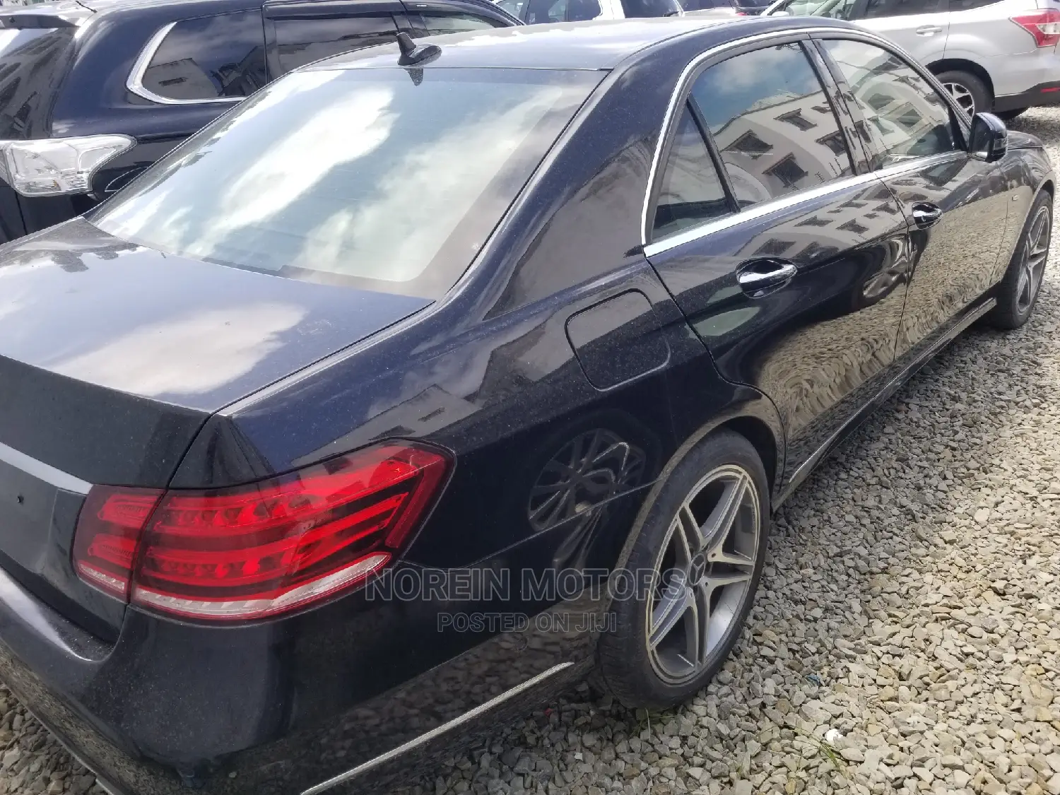 Mercedes-Benz E200 2015 Black