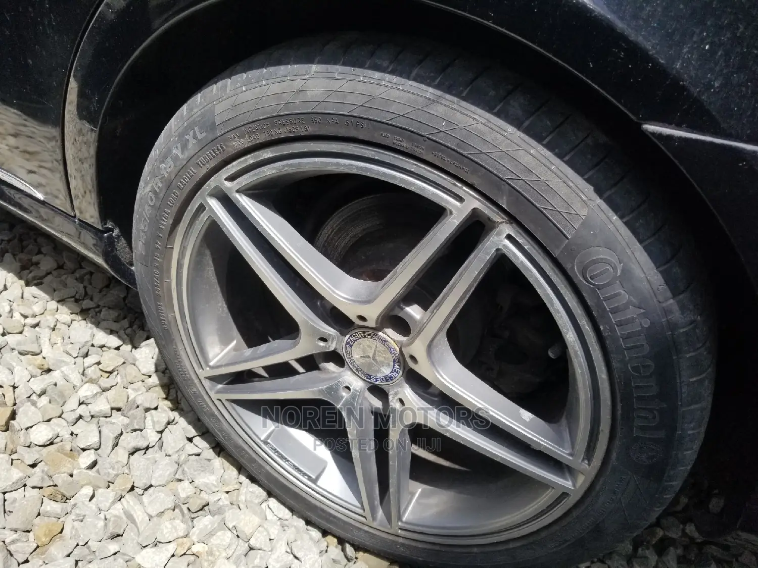 Mercedes-Benz E200 2015 Black