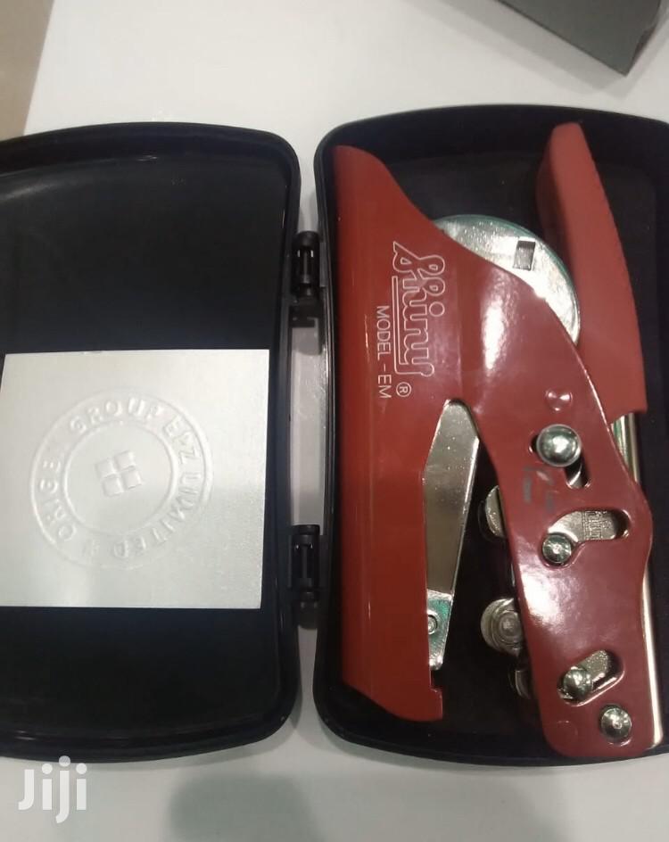 Shiny Company Pocket Seal