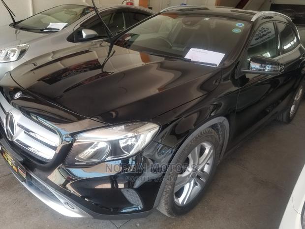 Mercedes-Benz GLA-Class 2015 Black - thumbnail 2