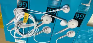 Celebrat G6 Earphones.