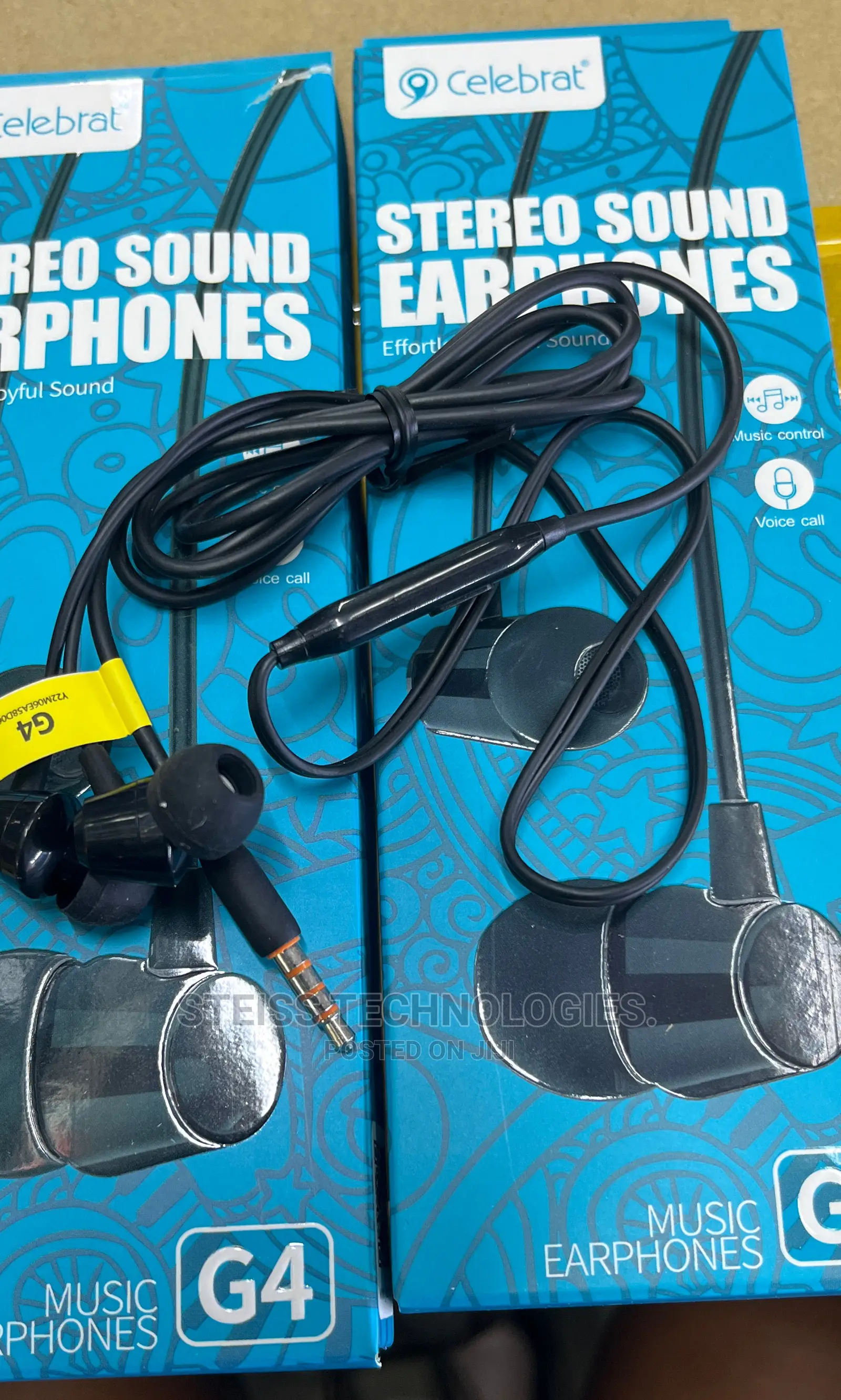 G4 Celebrat Earphones.