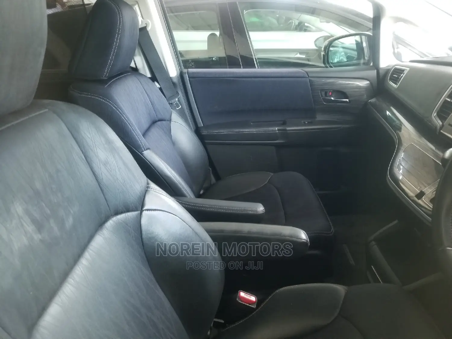 Honda Odyssey 2.4 Absolute 4WD 2015 White