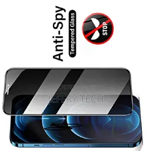 iPhone 13 Privacy Film