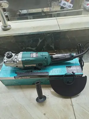 Makita Grinder 9 Inches