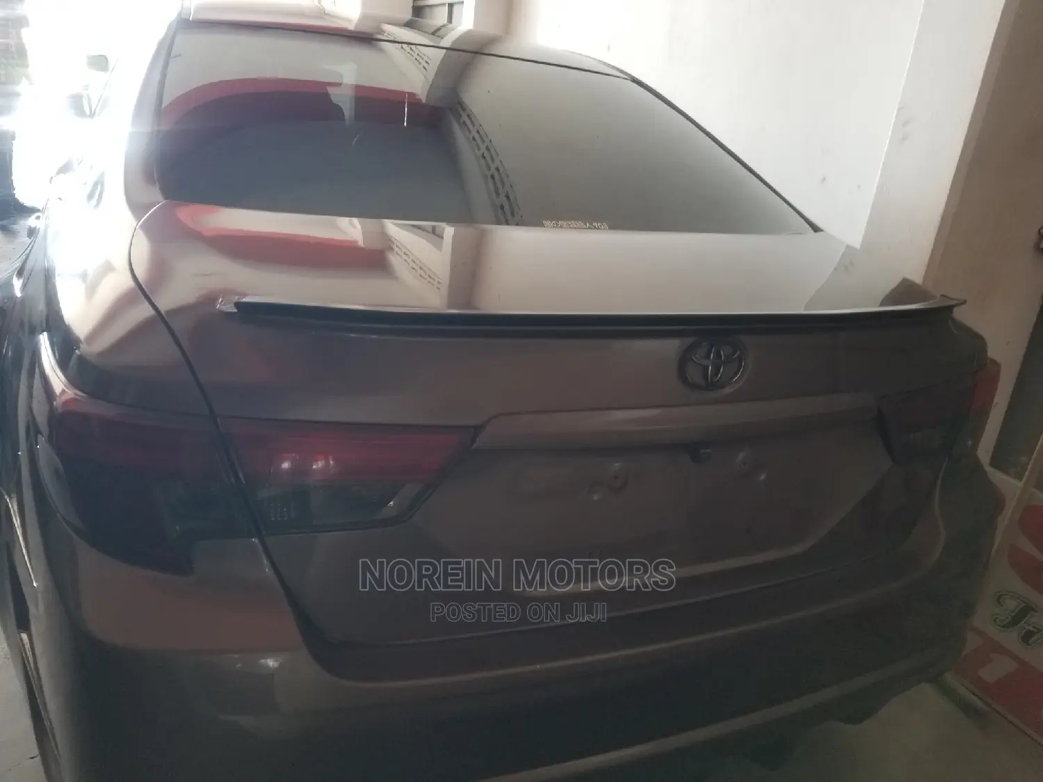 Toyota Mark X 2.5 AWD 2015 Brown