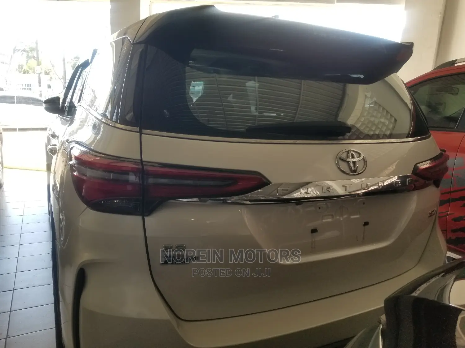 Toyota Fortuner 2.5 D AWD 2021 White