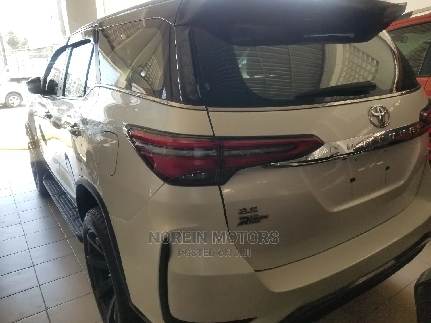 Toyota Fortuner 2.5 D AWD 2021 White
