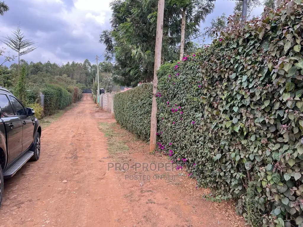 Gikambura Residential Plot for Sale 50 by 100 Fts.