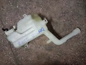 Ex Japan Washer Bottle for Mazda Demio