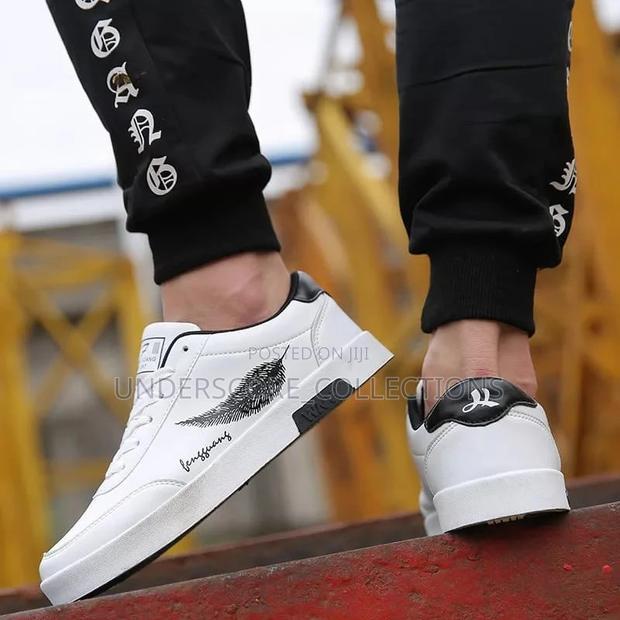 Unique Sneakers for Men - thumbnail 2