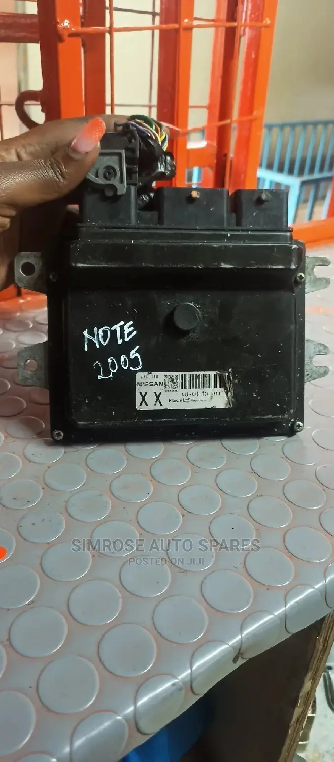 Nissan Note 2005 Computer Box