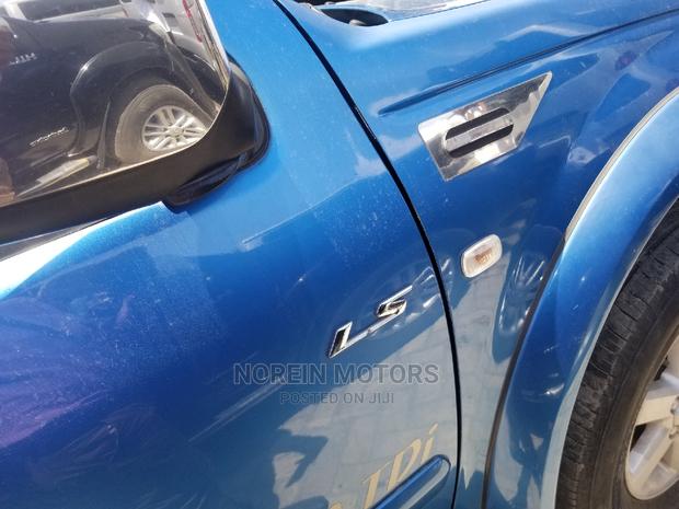 Isuzu D-Max 2010 Blue - thumbnail 7