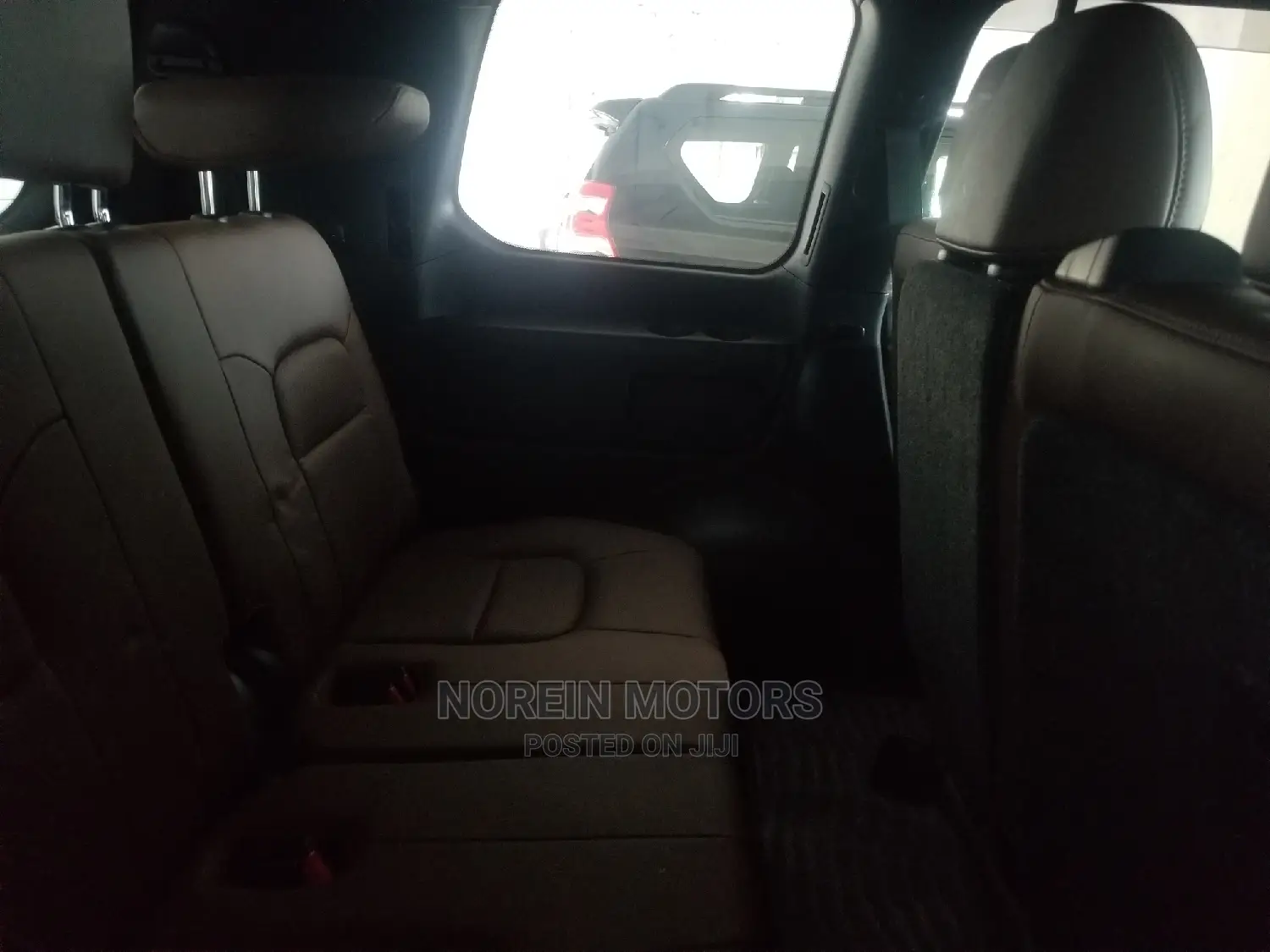 Toyota Land Cruiser 4.6 V8 ZX 2015 Blue