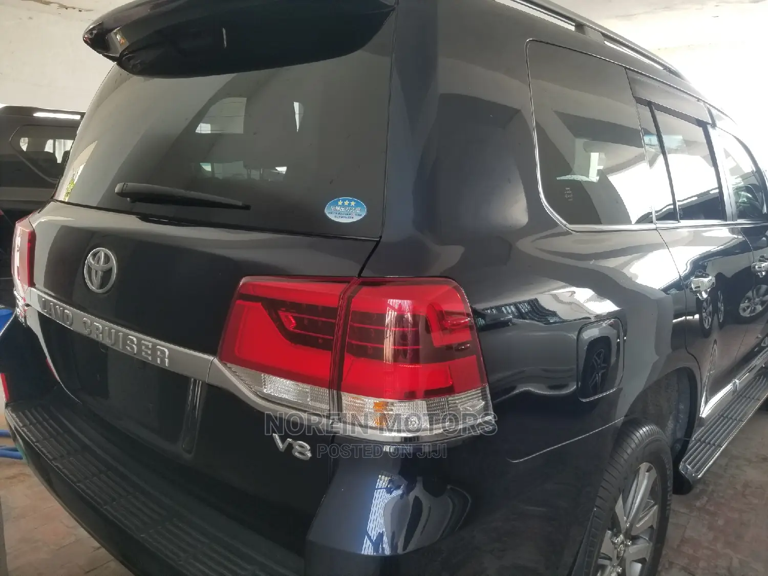 Toyota Land Cruiser 4.6 V8 ZX 2015 Blue