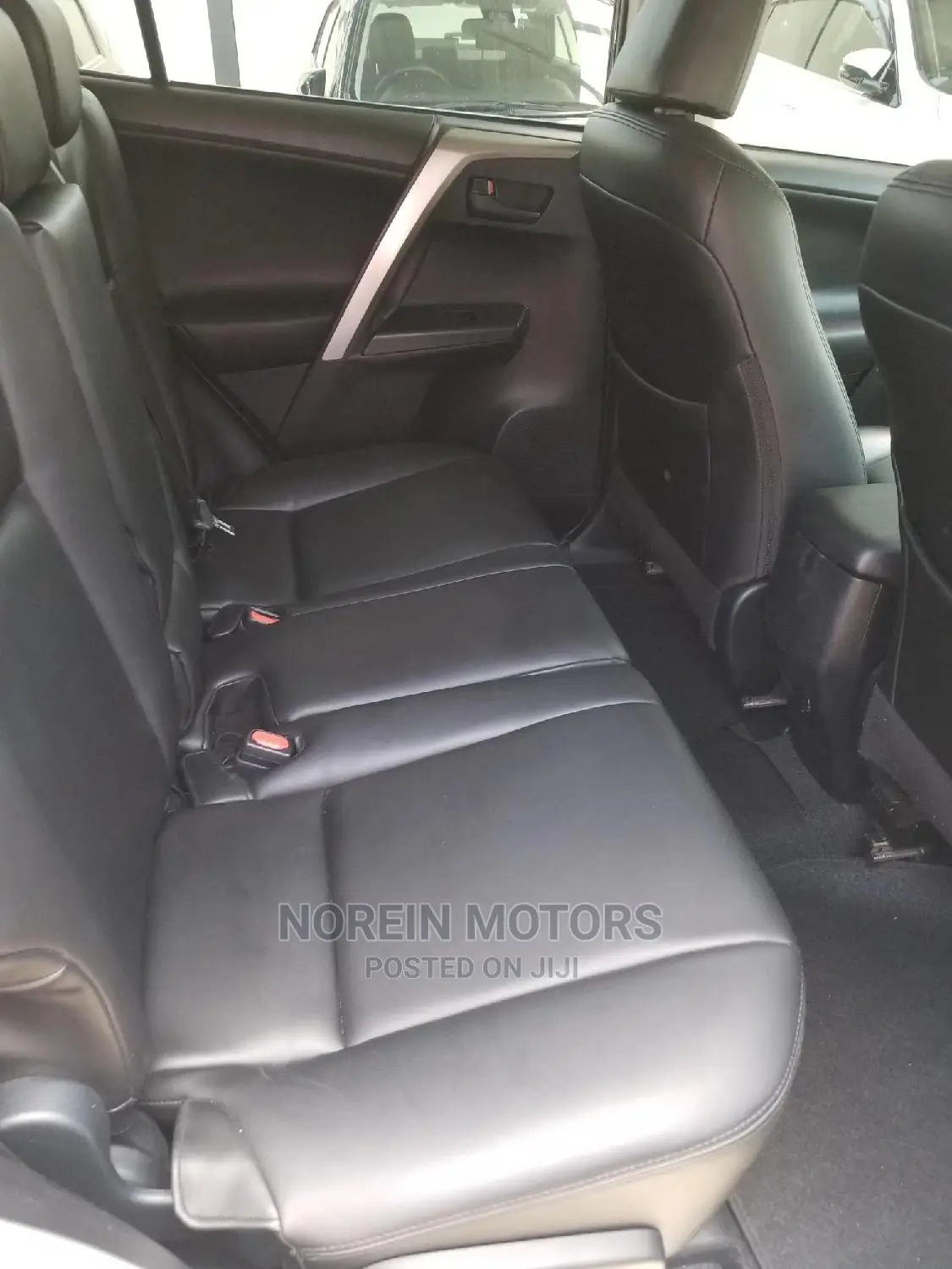 Toyota RAV4 2015 Gray