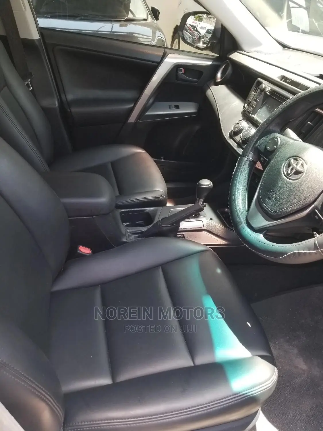 Toyota RAV4 2015 Gray
