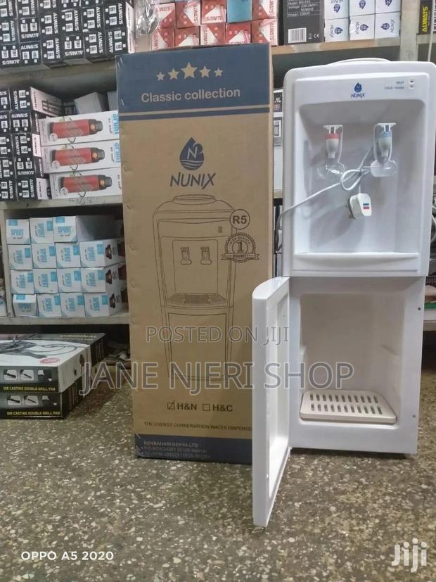 Nunix Silver Dispenser