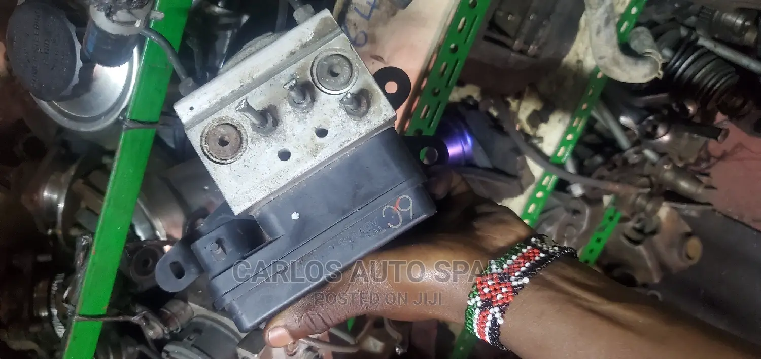 ABS Pump Hilux Vigo