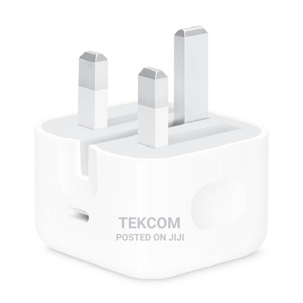 20W USB-C Power Adapter