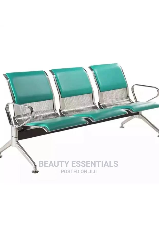 Clients Waiting Chair - main view