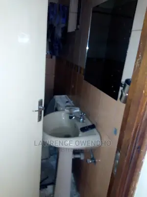 1bdrm Apartment in Ngara for rent