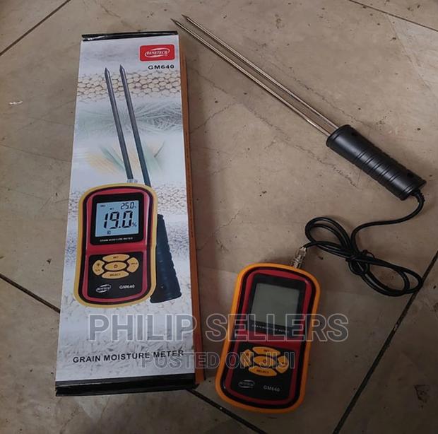 Digital Grain Moisture Meter (Handheld Probe Model) - main view