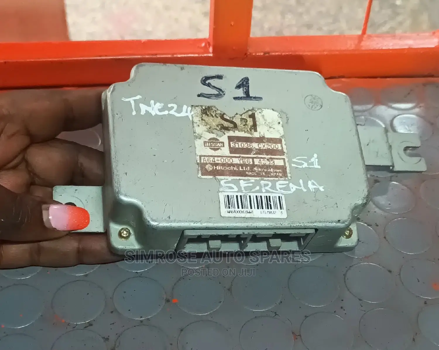 Nissan Serena Gear Box Control Unit.
