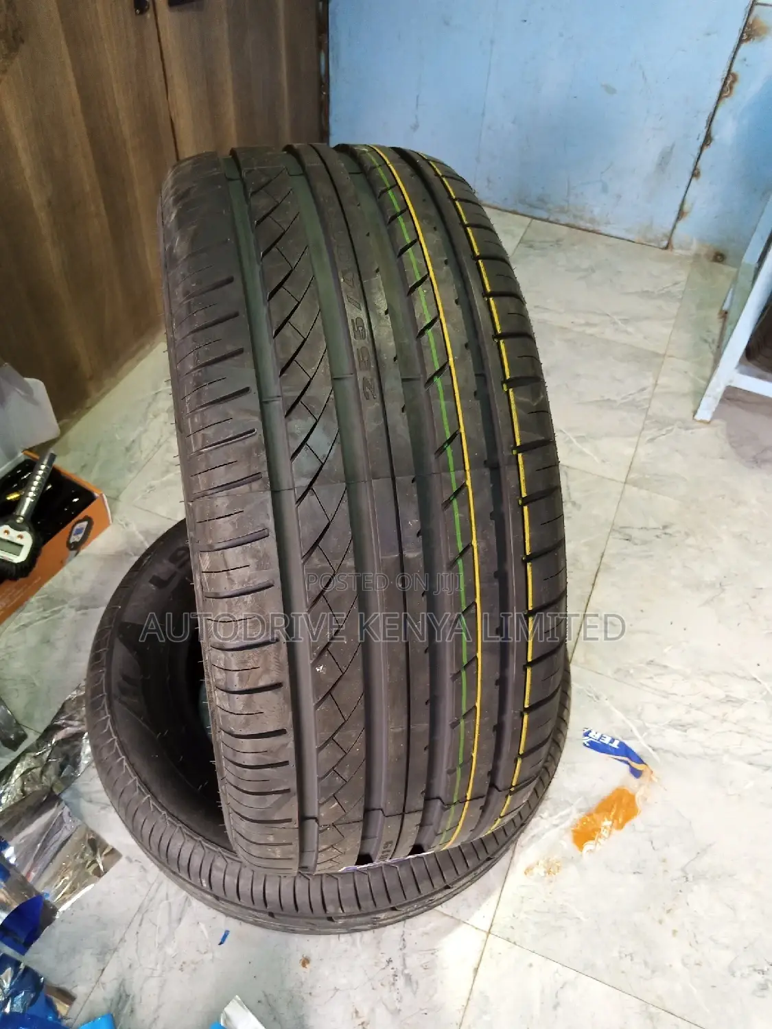 255/40r19 Hifly 100W