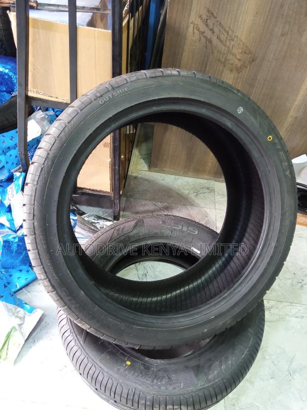 255/40r19 Hifly 100W - thumbnail 3