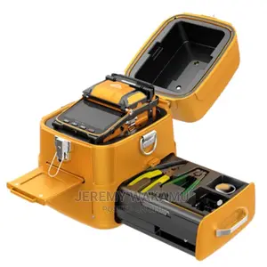 Fibre Optic Splicing / OTDR Machines For Hire
