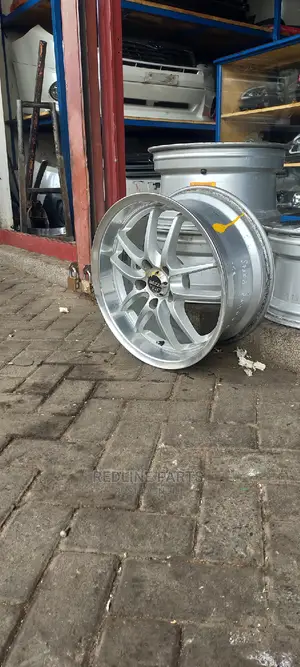 Super Rozza Japan Wheels.18" PCD 5*114 Markx