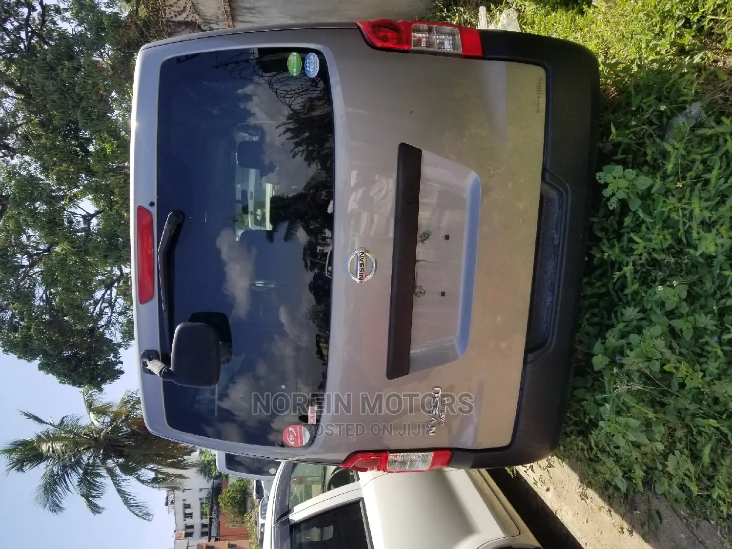 Nissan NV3500 2015 Gray