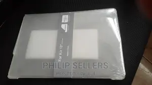 Macbook Air 13 Inch Hard Shell Case – Transparent