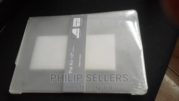 Macbook Air 13 Inch Hard Shell Case – Transparent - thumbnail 2