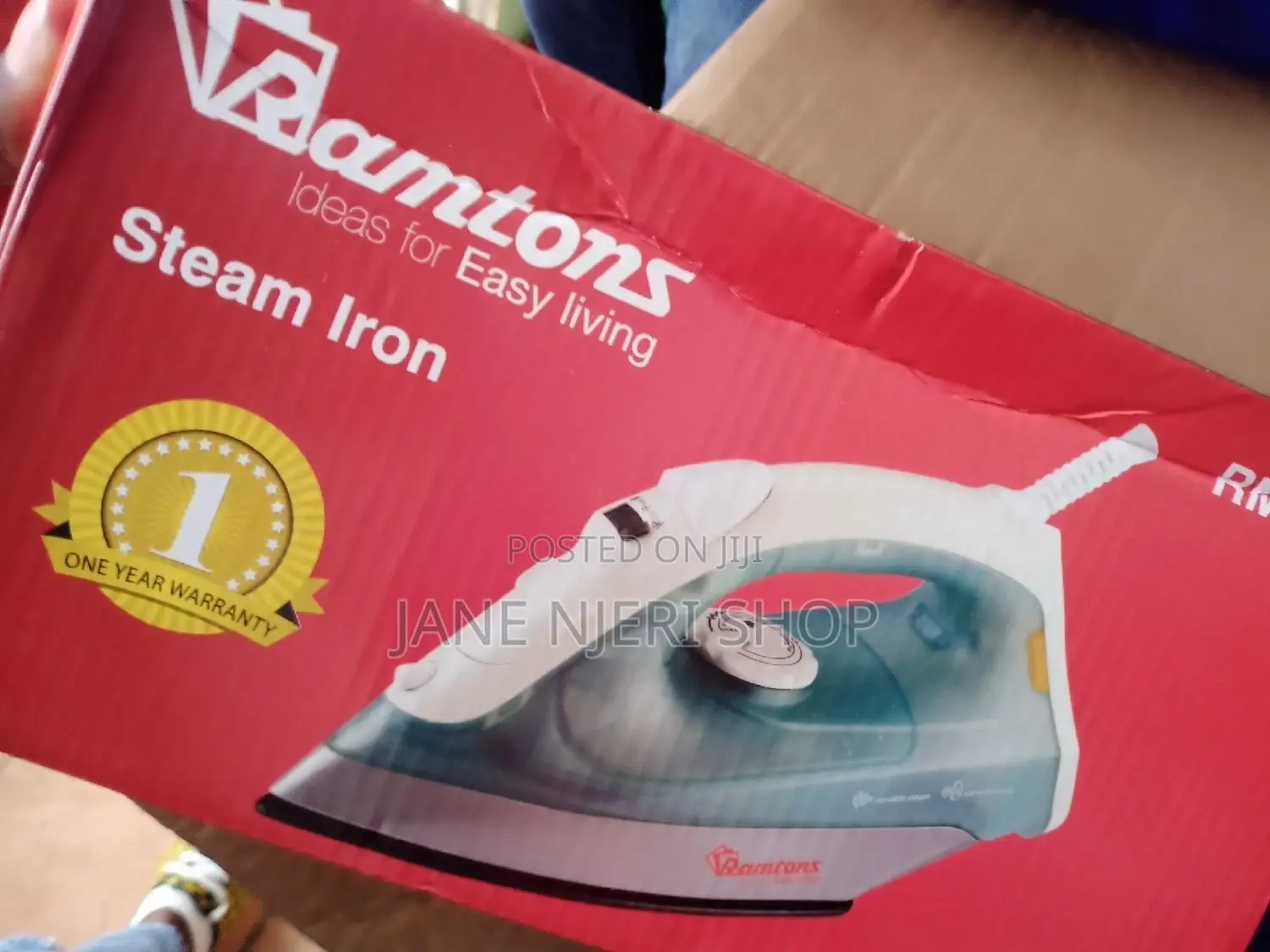 Ramtoms Steam Iron