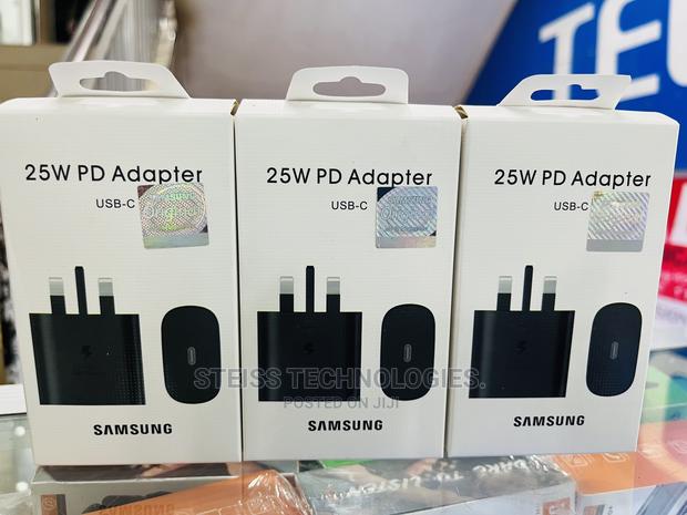 25watts Usb-C Adapter. - thumbnail 2
