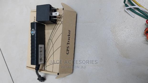 Vehicle Tracking Device (Aika App)