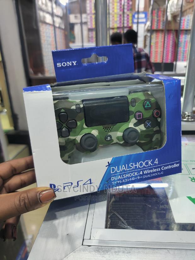 Ps4 Dualshock Controller (Original) - main view