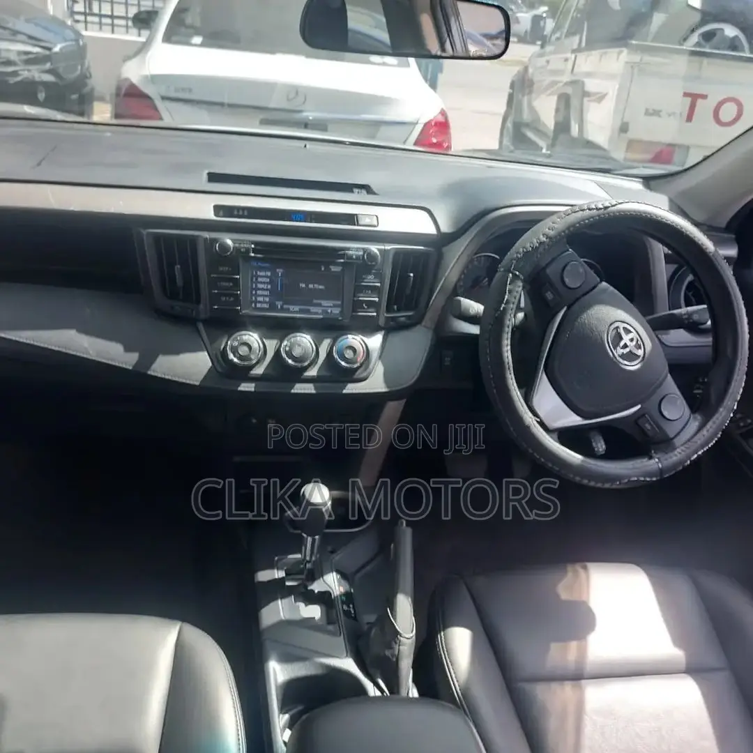 Toyota RAV4 2016 Gray